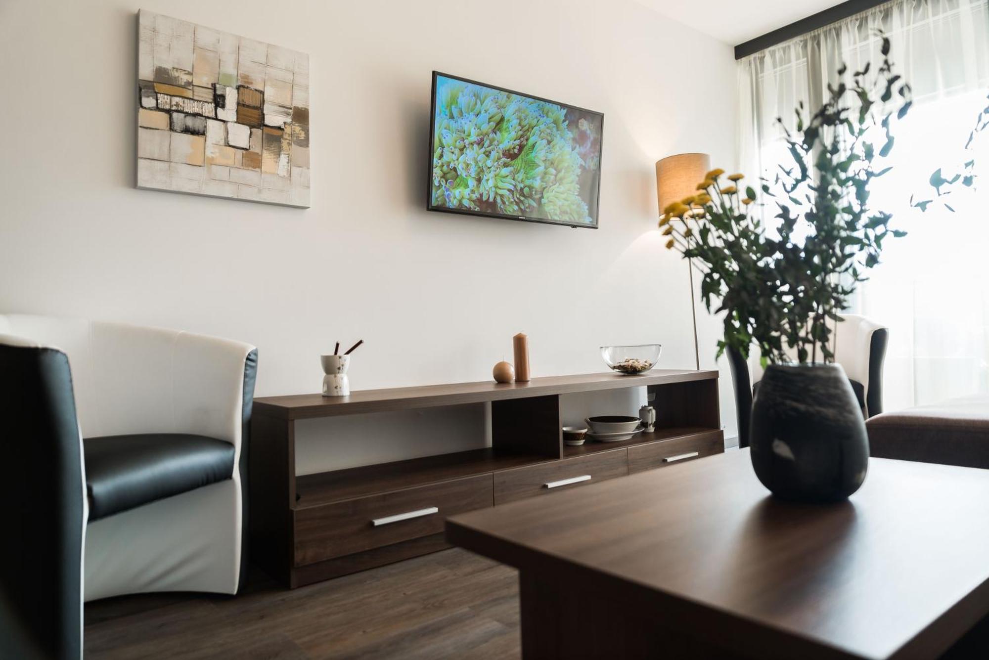 Schoenblick Residence Apartments - Including Summer Card เซลล์อัมเซ ห้อง รูปภาพ