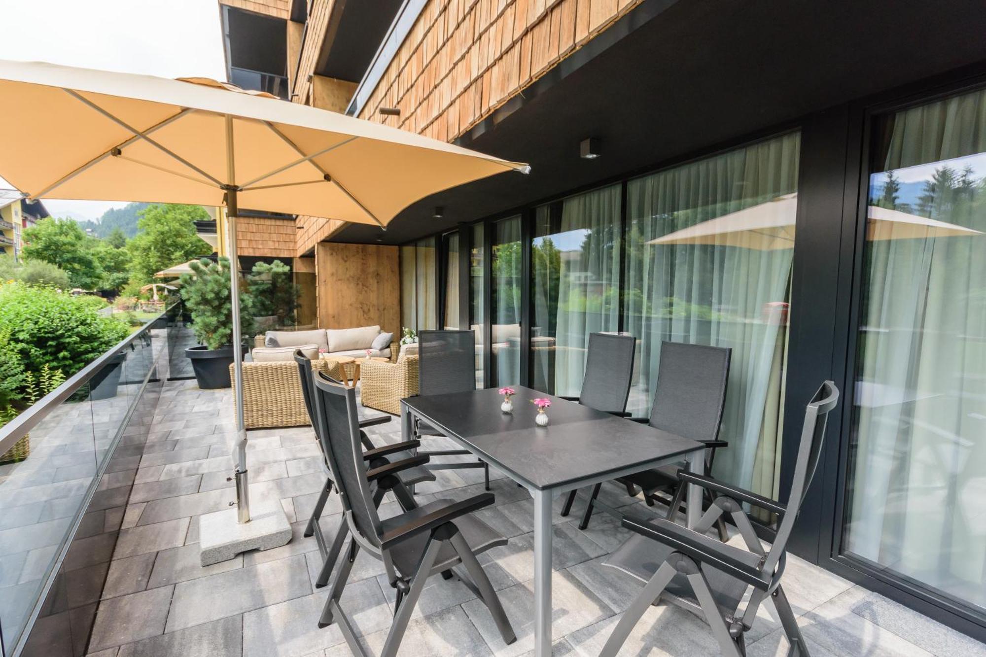 Schoenblick Residence Apartments - Including Summer Card เซลล์อัมเซ ห้อง รูปภาพ
