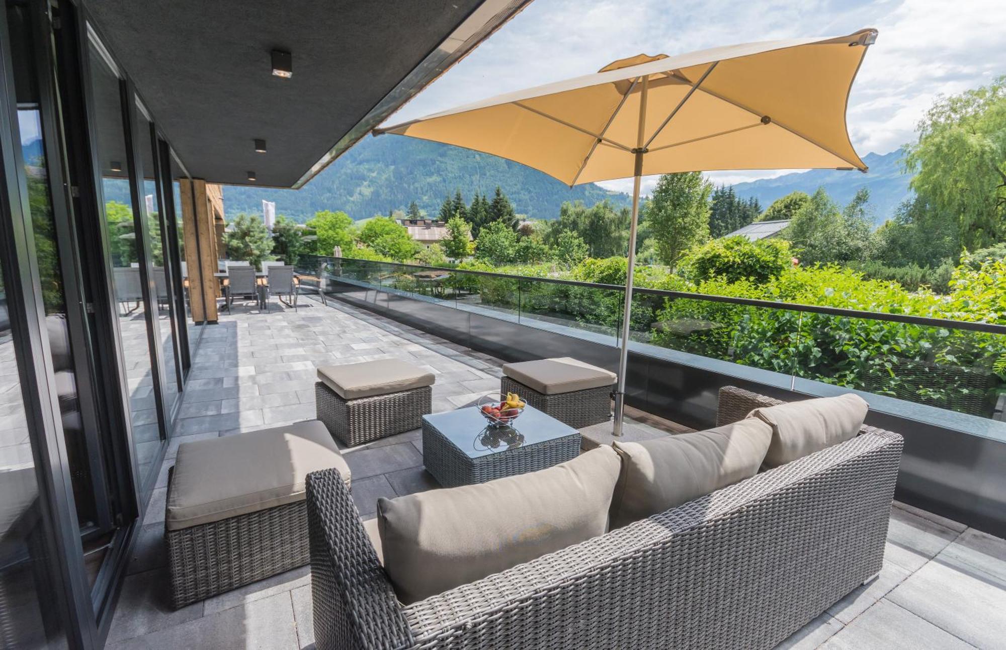 Schoenblick Residence Apartments - Including Summer Card เซลล์อัมเซ ห้อง รูปภาพ