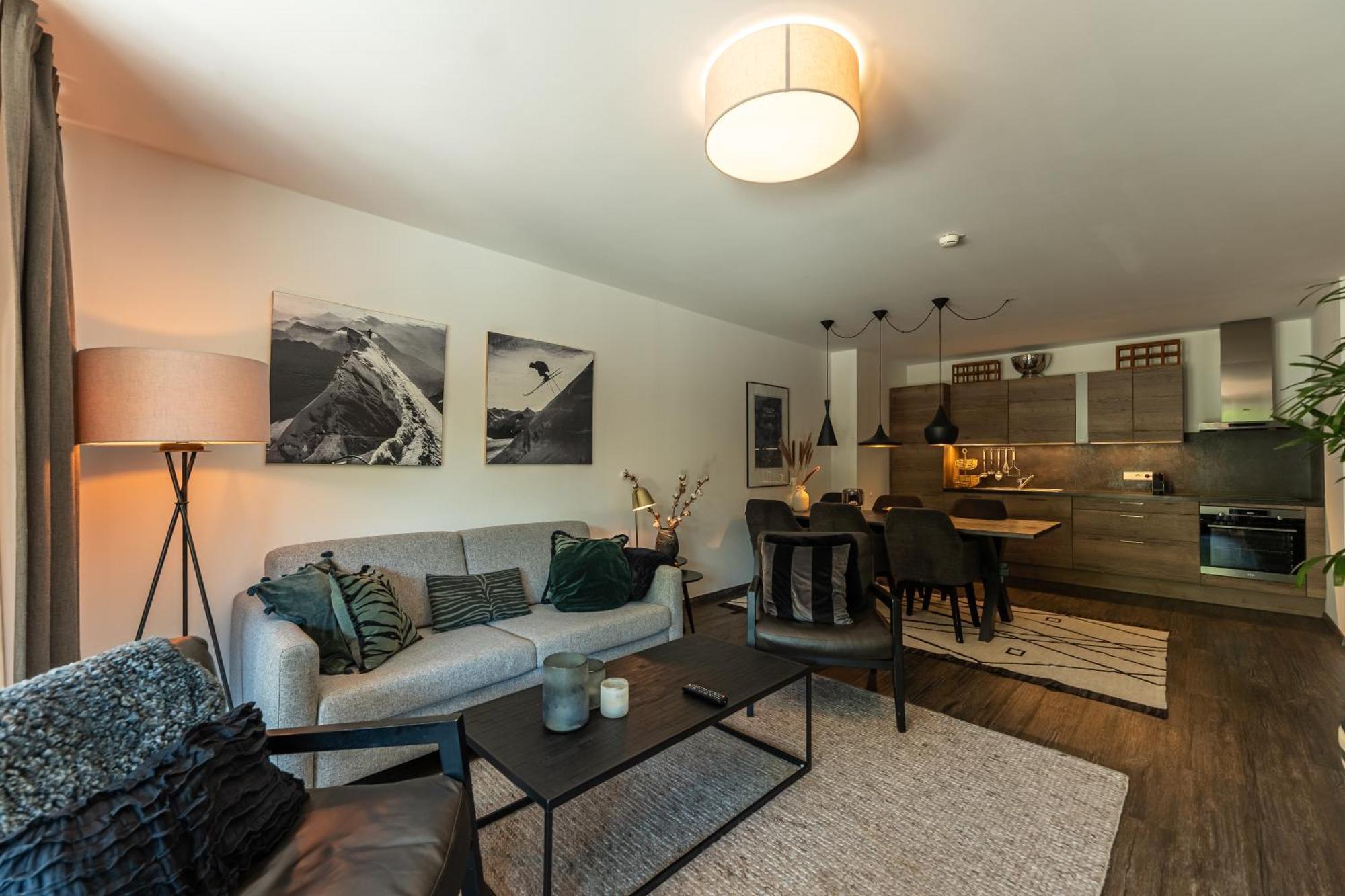 Schoenblick Residence Apartments - Including Summer Card เซลล์อัมเซ ห้อง รูปภาพ
